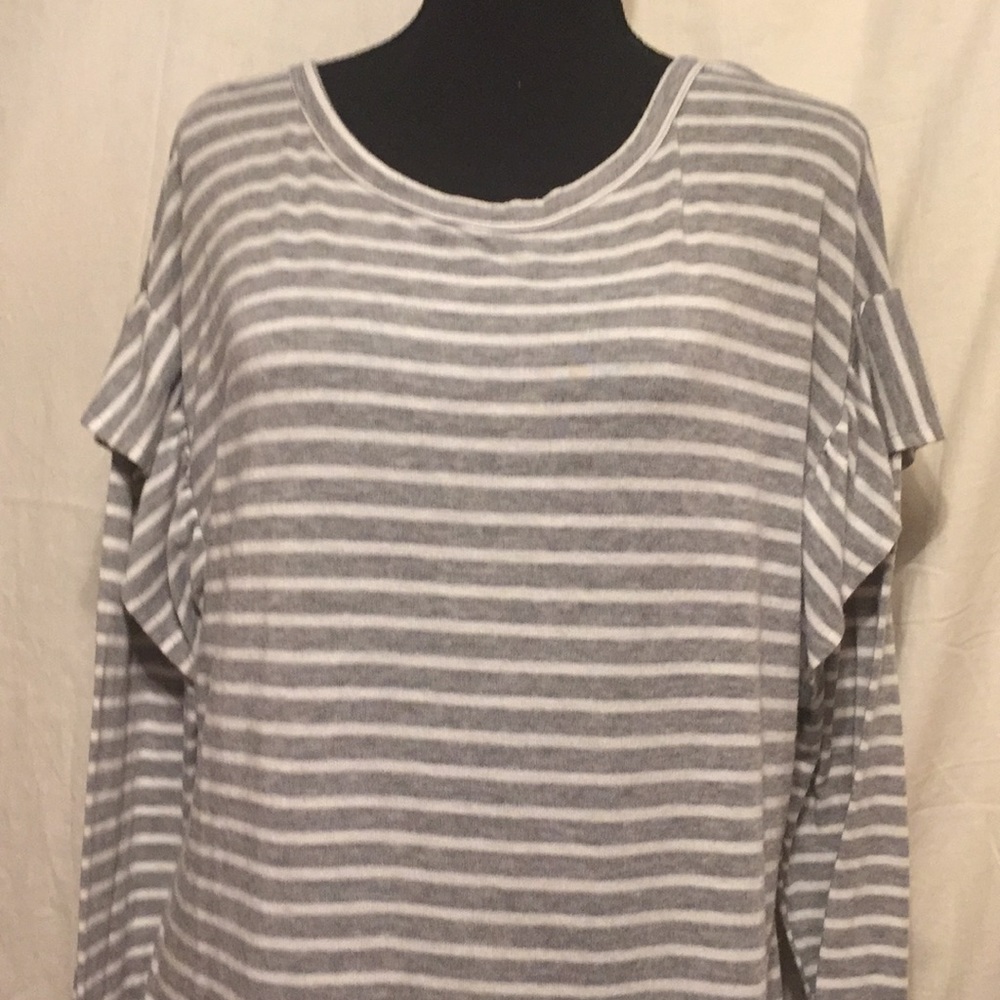 Blouse - Picture 2 of 7